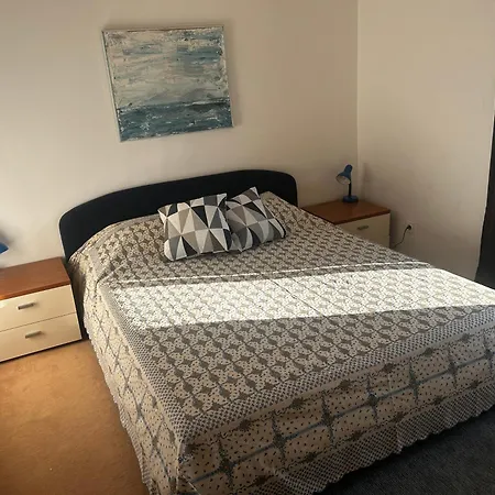 Oleandra Apartment